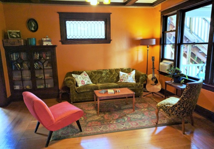 Bluebird Guesthouse — photo 15 of 60