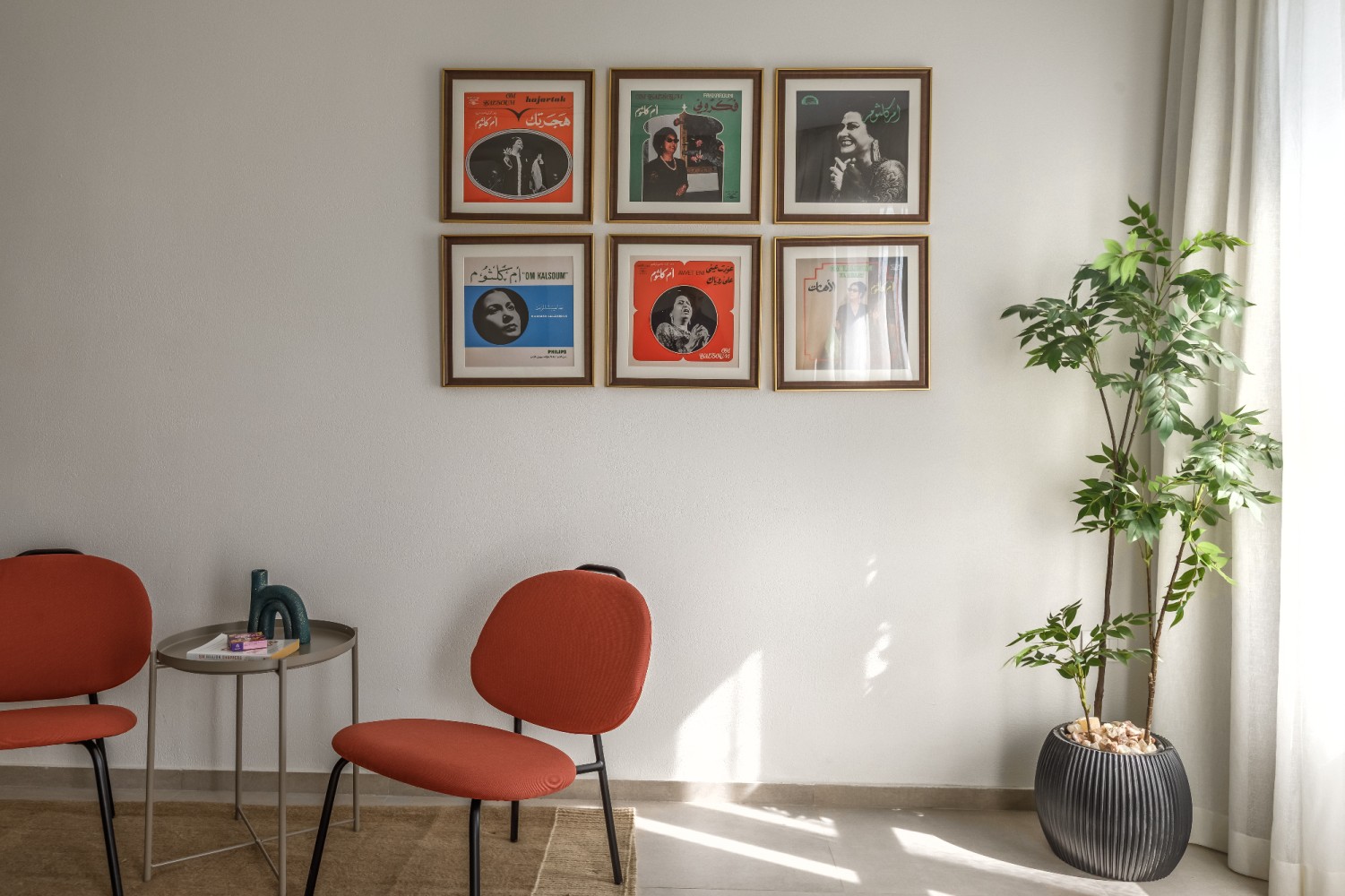 Art-filled lounge at Livingville 6/Ten