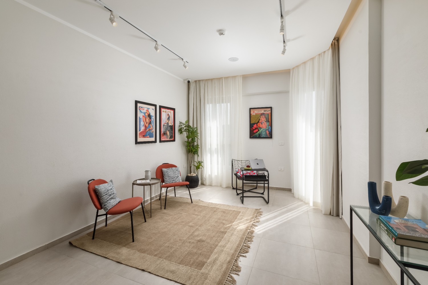 Lobby at Livingville 6/Ten