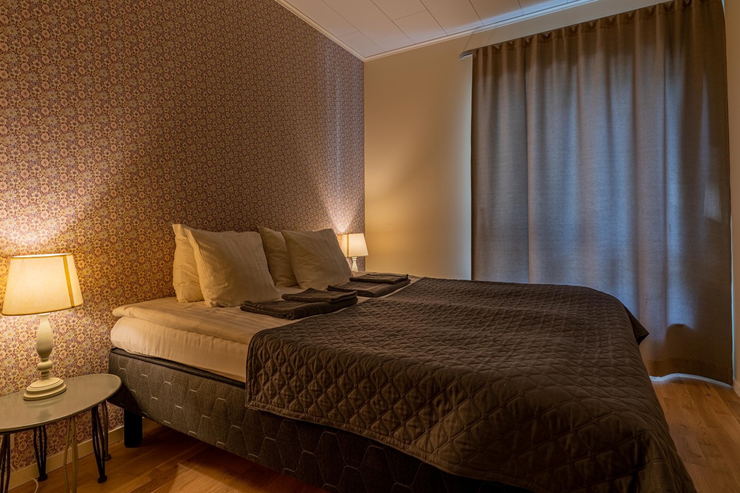 44 m² · 1 bedroom — 2