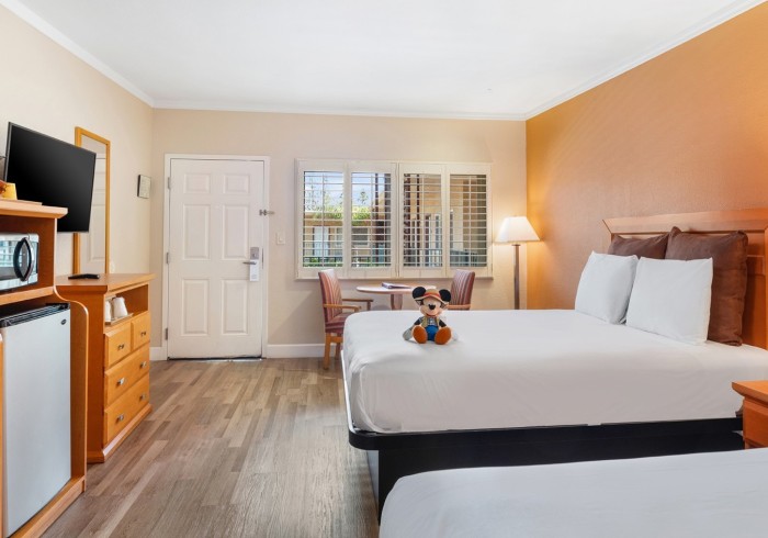Anaheim Islander Inn and Suites — photo 33 of 33
